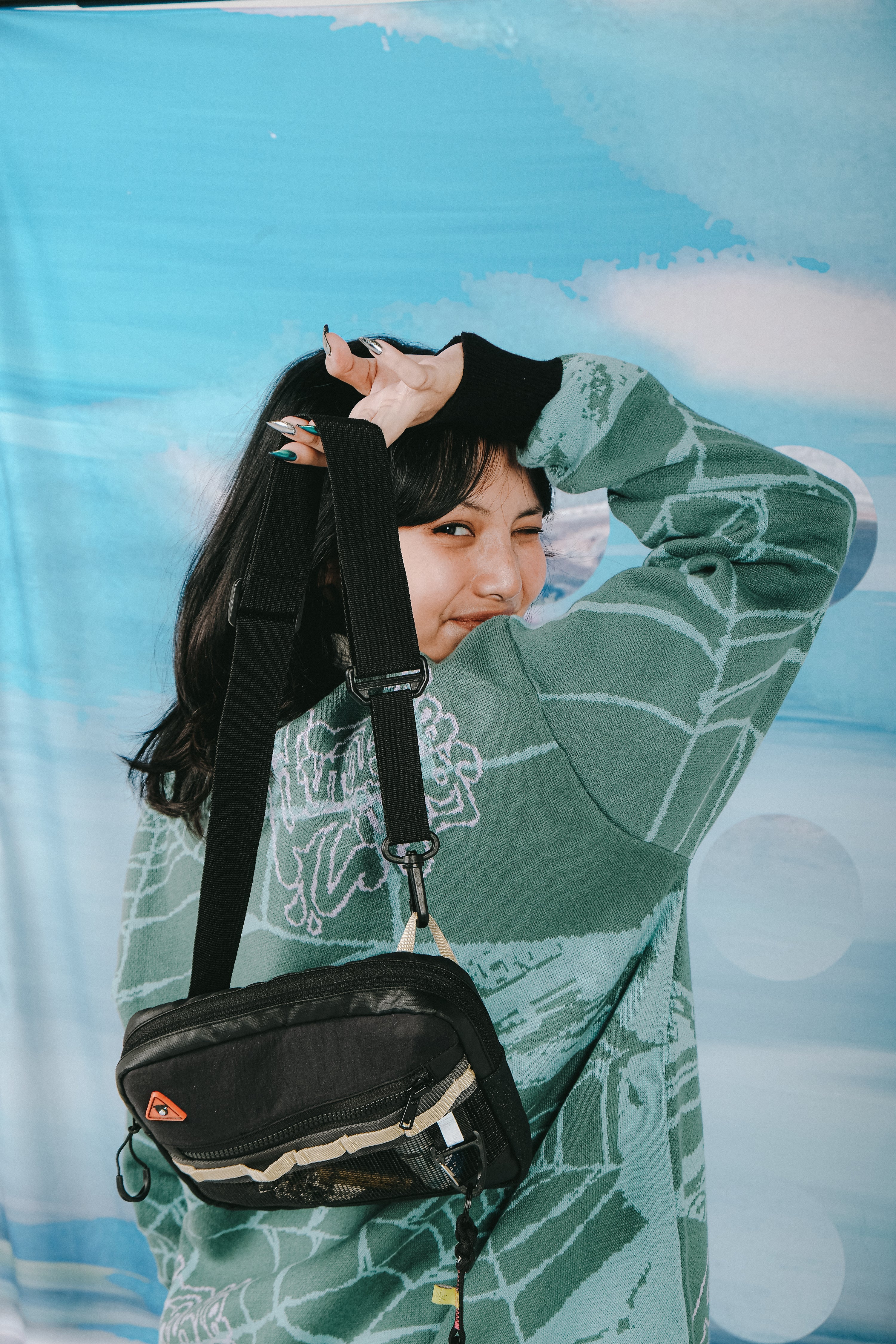 Humblezing Slate Sling Bag