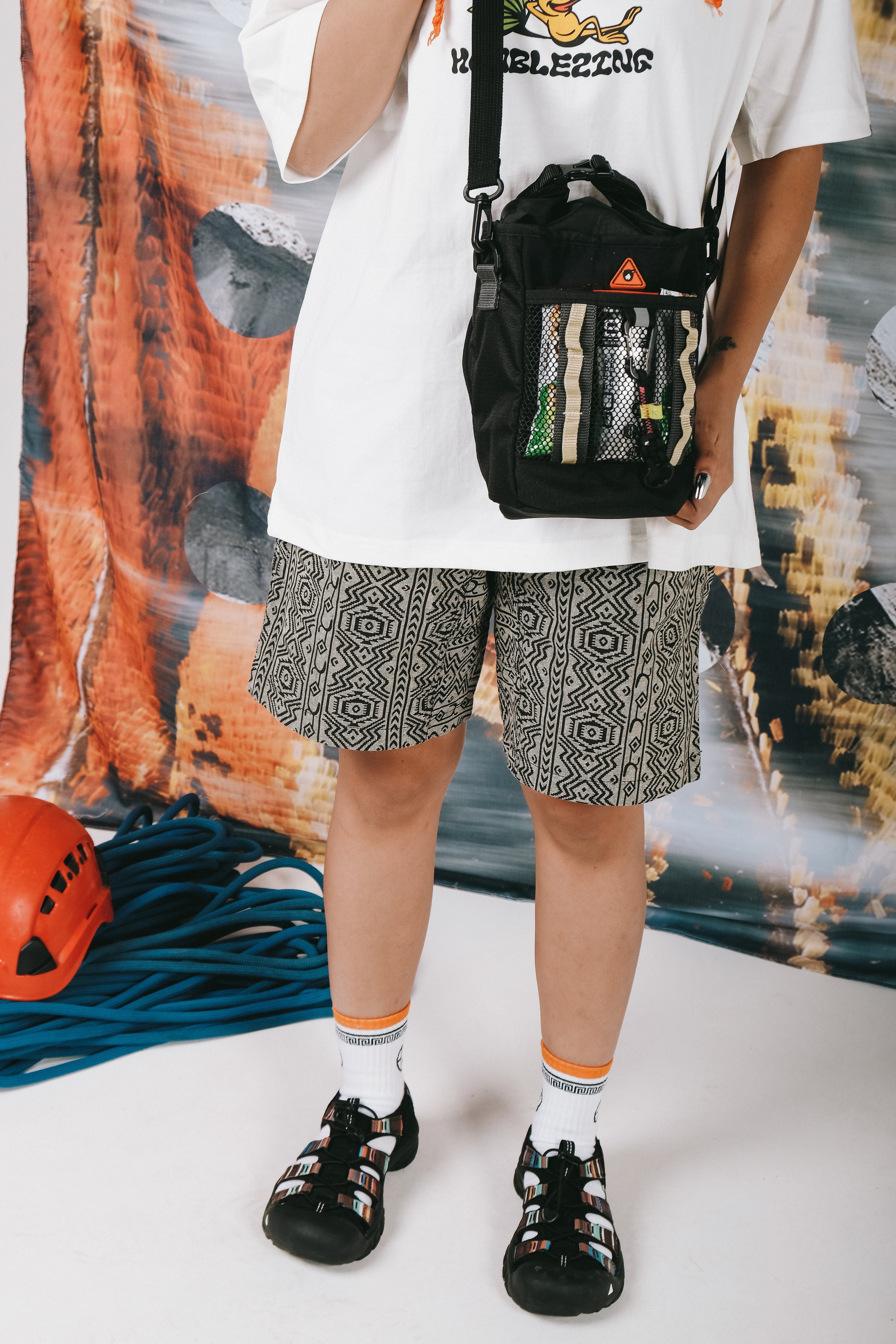 Humblezing Circular Sling Bag
