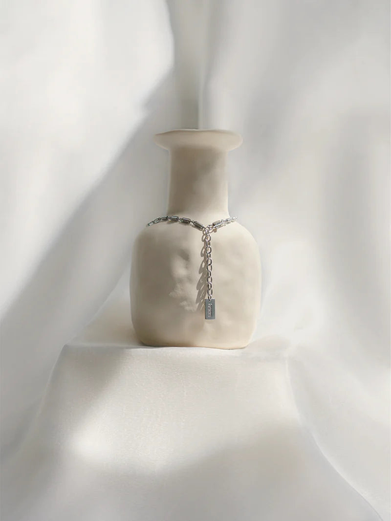 HUES Kei Necklace