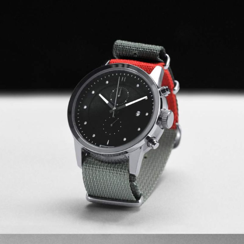 HYPERGRAND Maverick 2.0 Chronograph Pulse Red - From The Archives